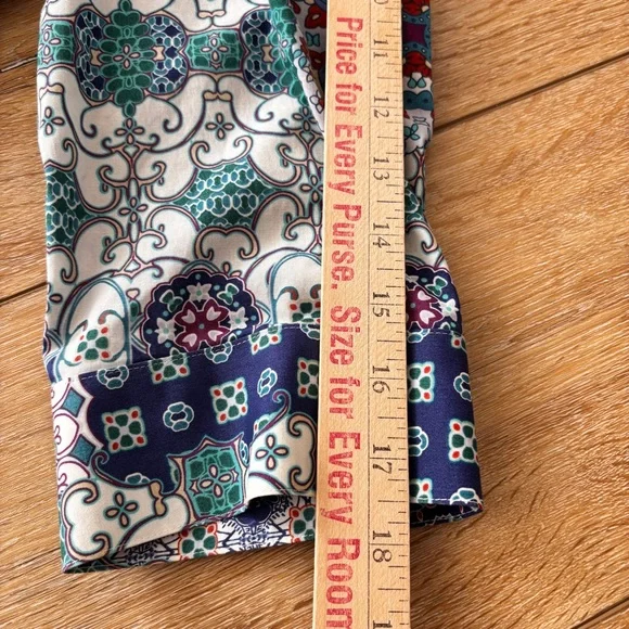 Chicos Multi Color Mosaic Button Down Tunic No Iron Shirt Size 2 Large Pockets - Picture 8 of 15